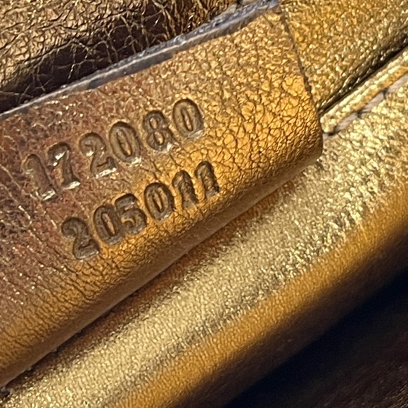 Gucci Gold Clutch - Picture 4 of 9